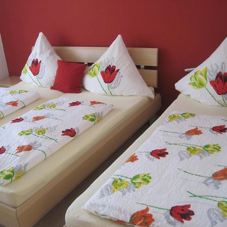 Haus Alexandra Apartment Rust Luaran gambar